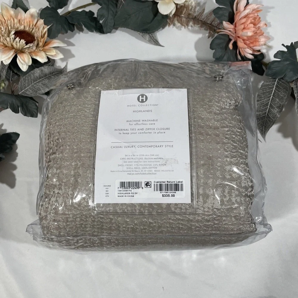 NWD $335 [ Full/ Queen‎ ] Duvet Cover for Hotel Collection Highlands